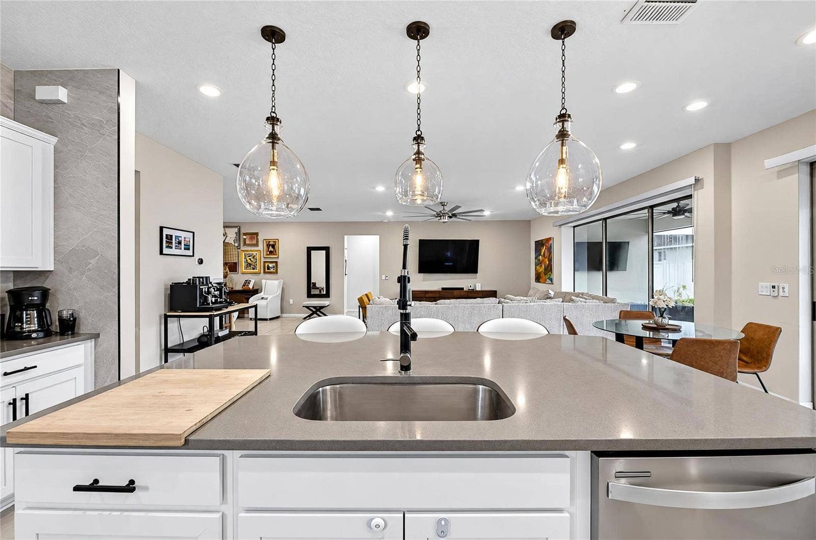 11803 CLARE HILL AVENUE, Riverview, FL 33579