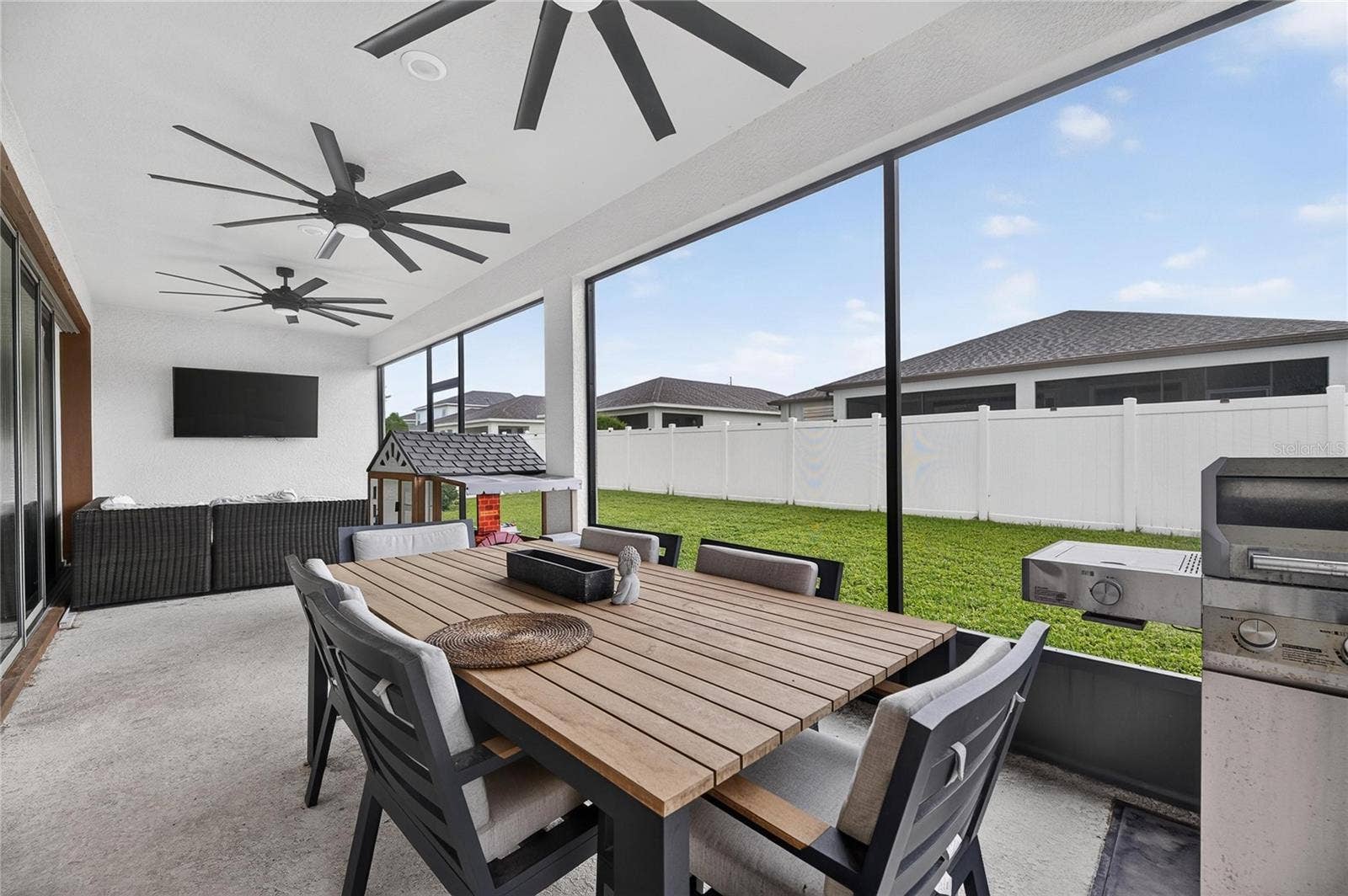 11803 CLARE HILL AVENUE, Riverview, FL 33579