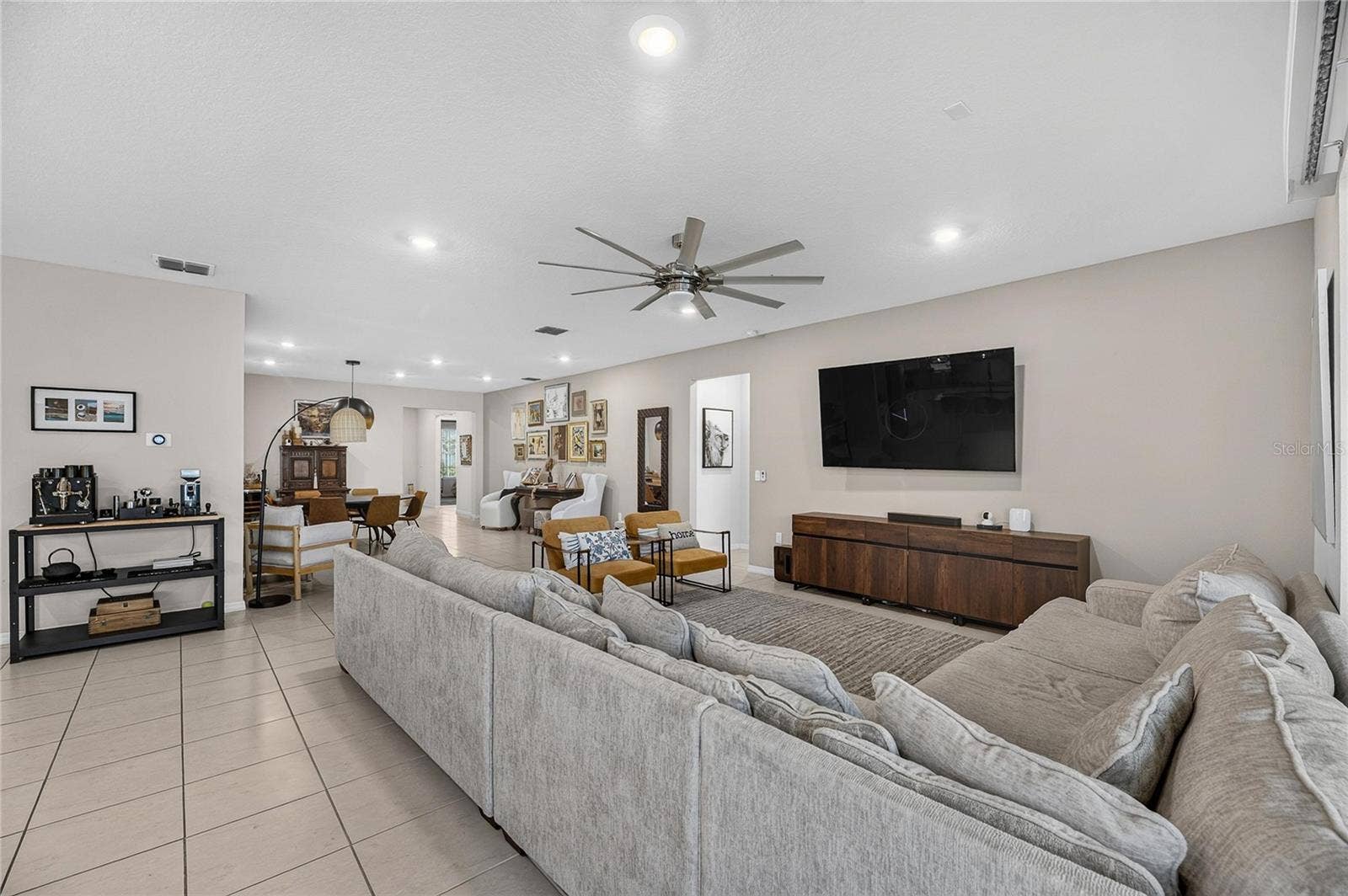 11803 CLARE HILL AVENUE, Riverview, FL 33579