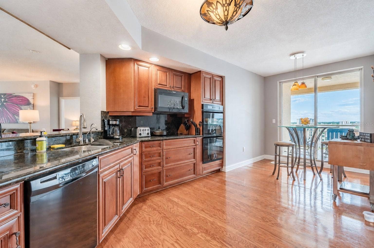 10 PAPAYA STREET, #1006, Clearwater, FL 33767 10 PAPAYA STREET, #1006, Clearwater, FL 33767