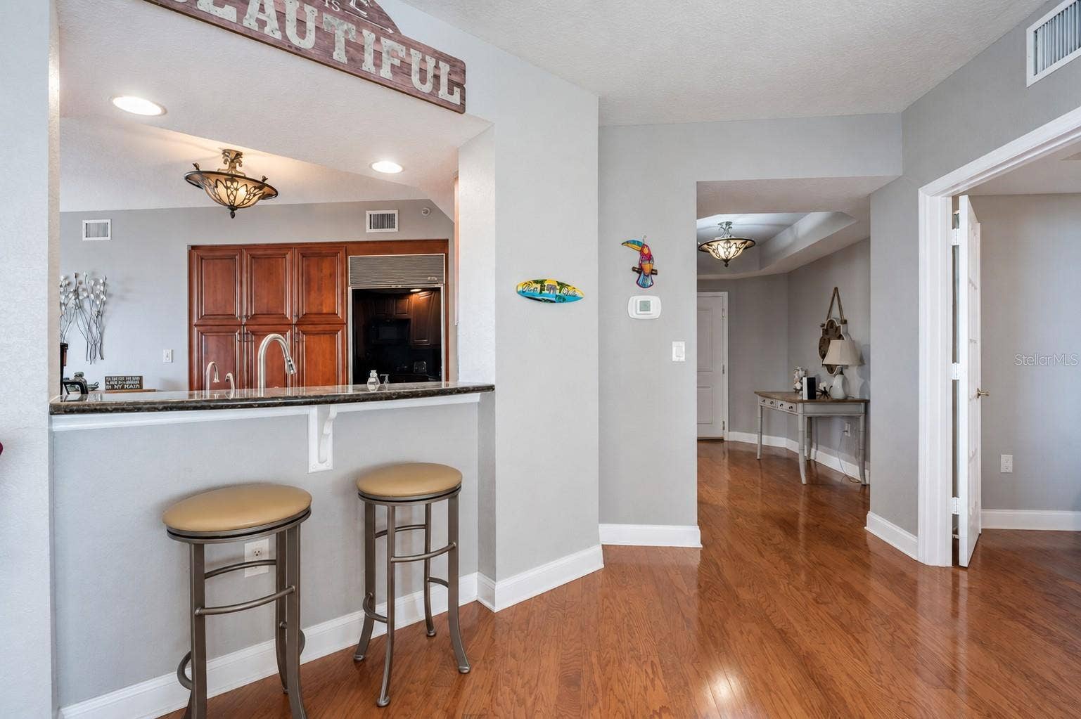 10 PAPAYA STREET, #1006, Clearwater, FL 33767 10 PAPAYA STREET, #1006, Clearwater, FL 33767