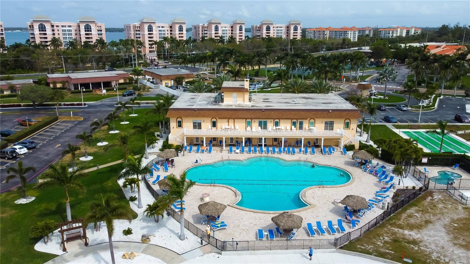 5200 BRITTANY DRIVE S, #606, St Petersburg, FL 33715