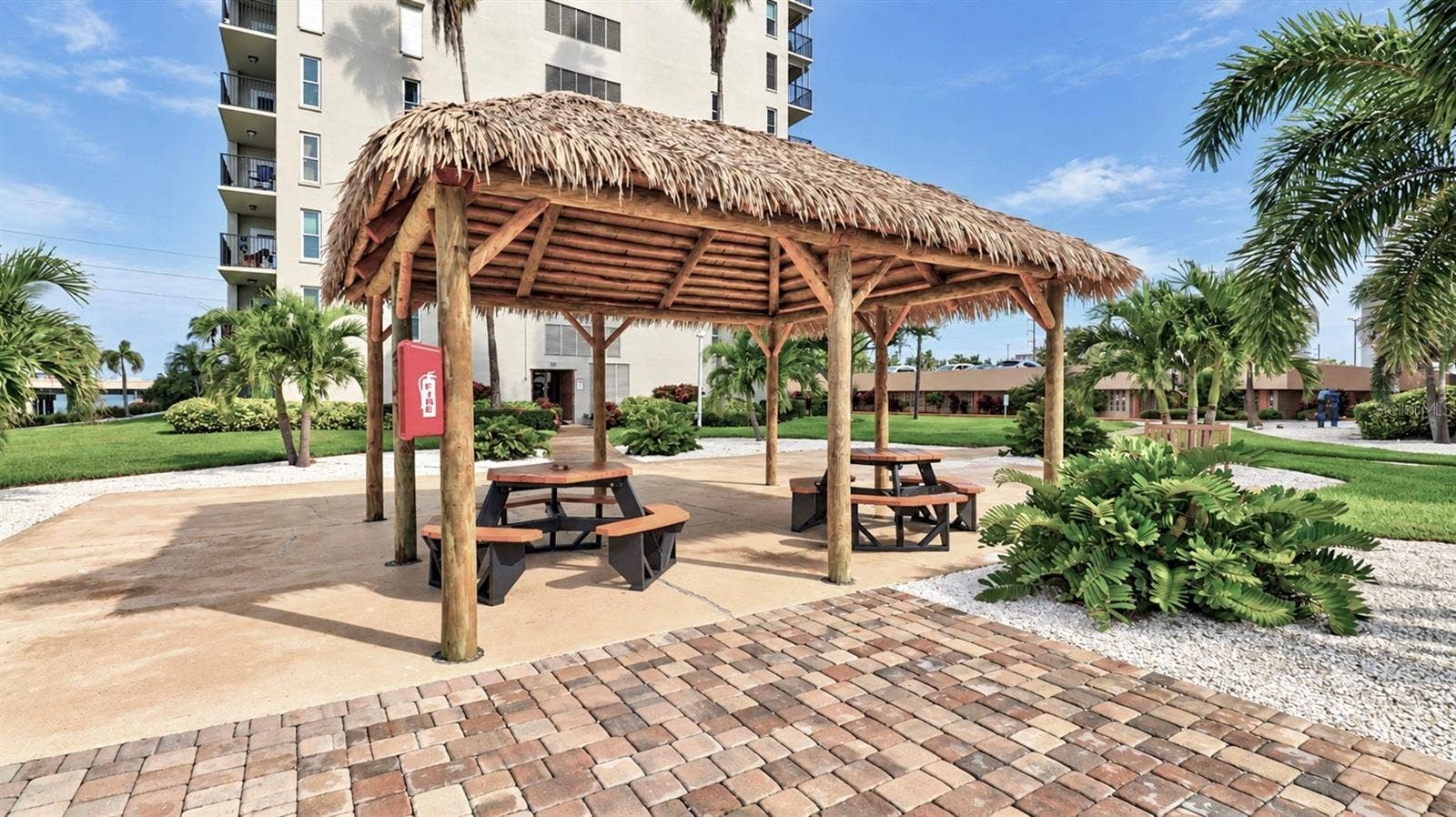 5200 BRITTANY DRIVE S, #606, St Petersburg, FL 33715