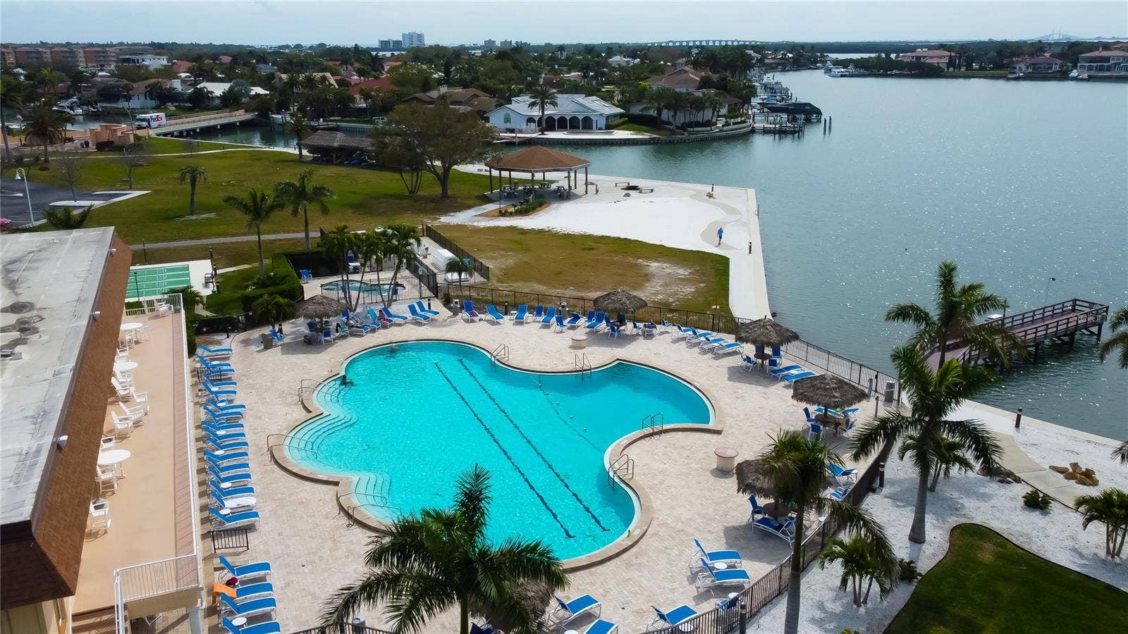 5200 BRITTANY DRIVE S, #606, St Petersburg, FL 33715