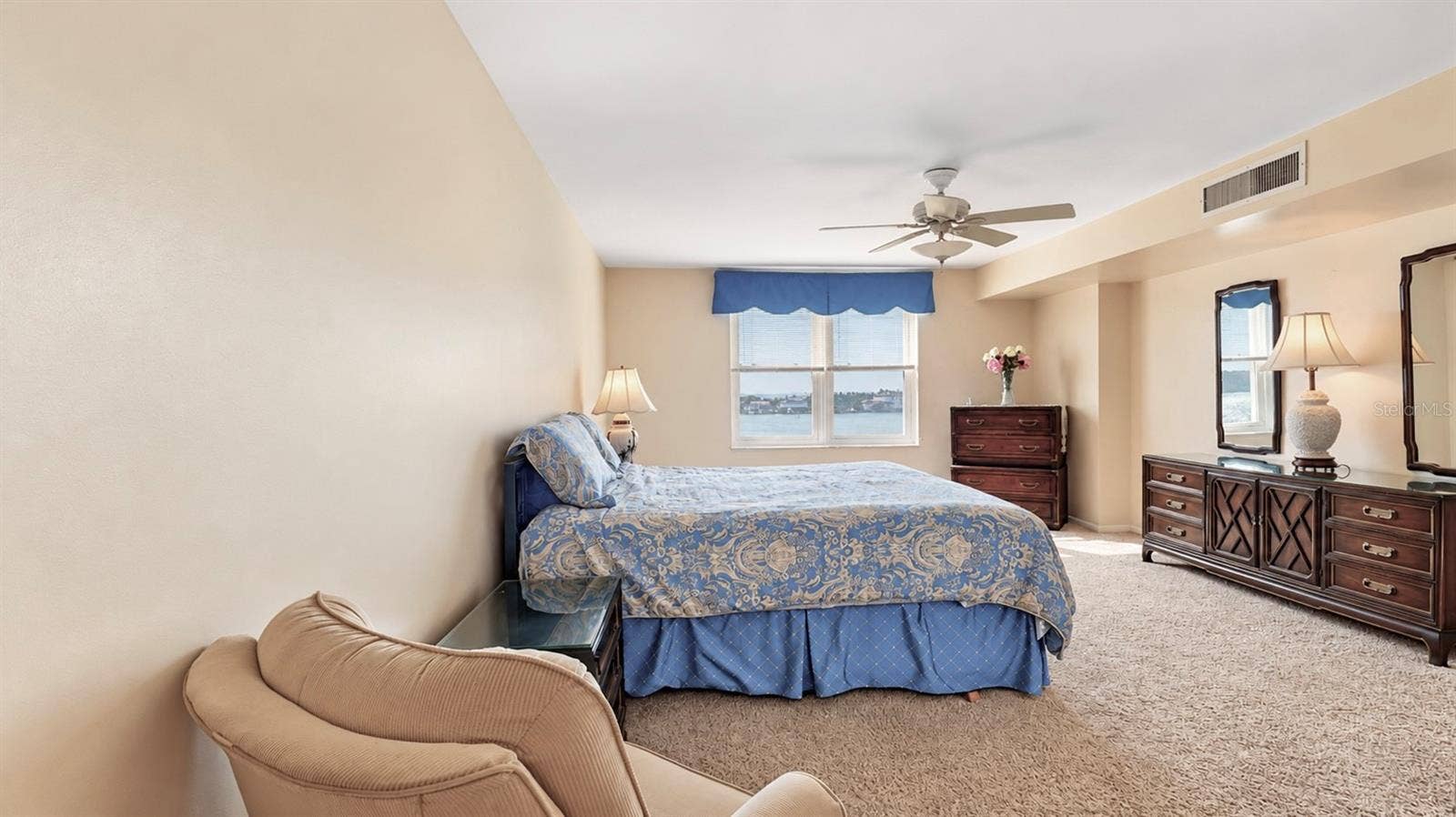 5200 BRITTANY DRIVE S, #606, St Petersburg, FL 33715