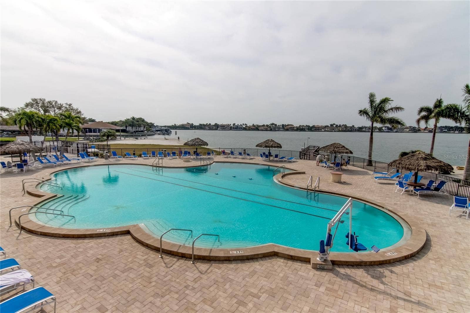 5200 BRITTANY DRIVE S, #606, St Petersburg, FL 33715