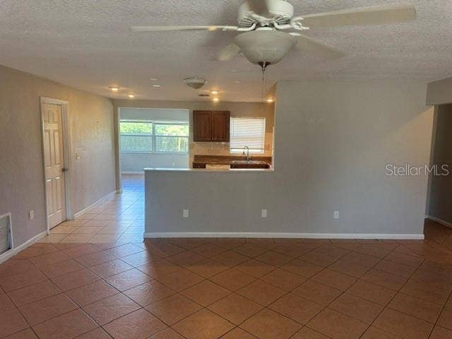 6953 41ST TERRACE N, St Petersburg, FL 33709