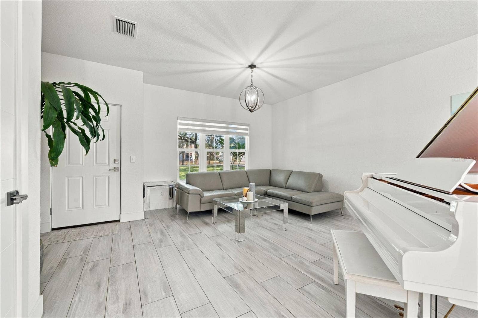 1123 DOUGLAS AVENUE, Dunedin, FL 34698