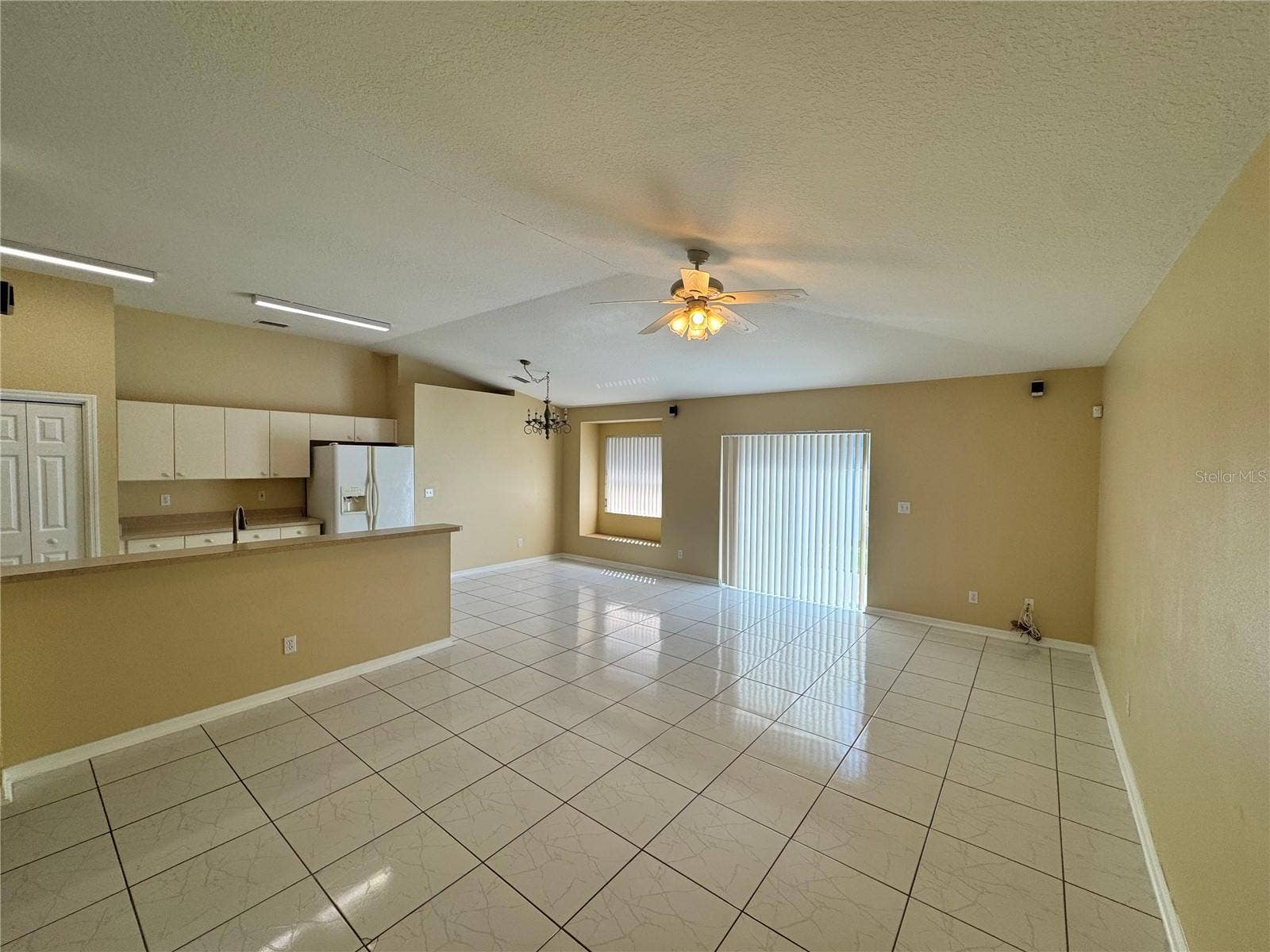4707 RAMSHEAD DRIVE, Valrico, FL 33594 4707 RAMSHEAD DRIVE, Valrico, FL 33594