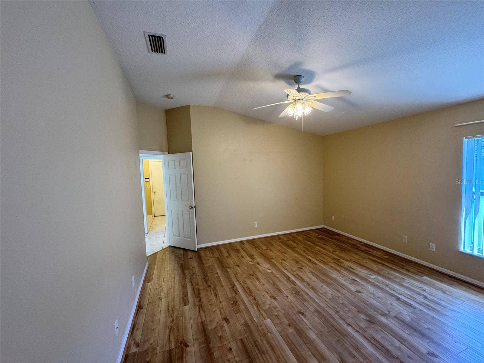 4707 RAMSHEAD DRIVE, Valrico, FL 33594 4707 RAMSHEAD DRIVE, Valrico, FL 33594