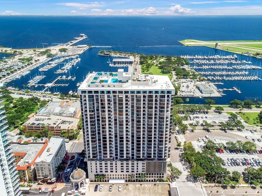 Property photo for 1 BEACH DRIVE SE, #2712, St Petersburg, FL