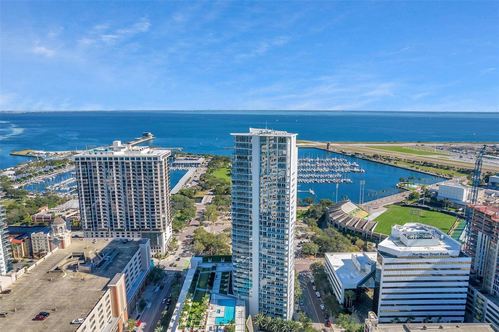 1 BEACH DRIVE SE, #2712, St Petersburg, FL 33701 1 BEACH DRIVE SE, #2712, St Petersburg, FL 33701