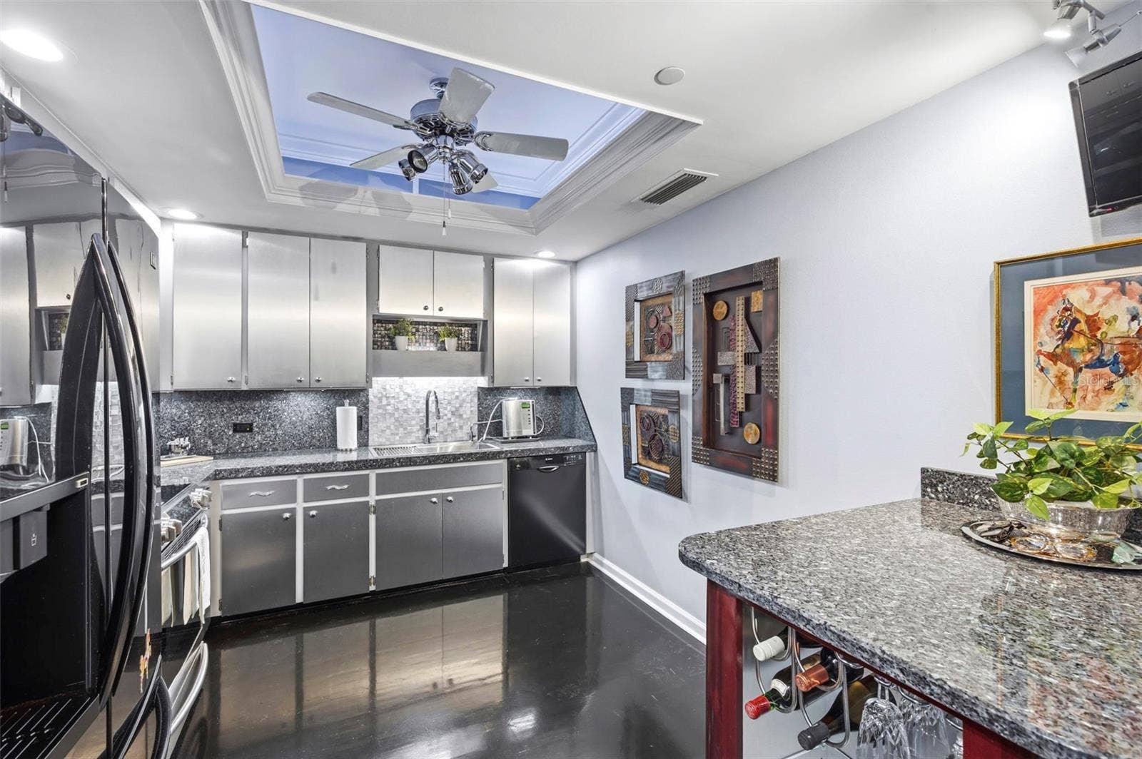 1 BEACH DRIVE SE, #2712, St Petersburg, FL 33701 1 BEACH DRIVE SE, #2712, St Petersburg, FL 33701