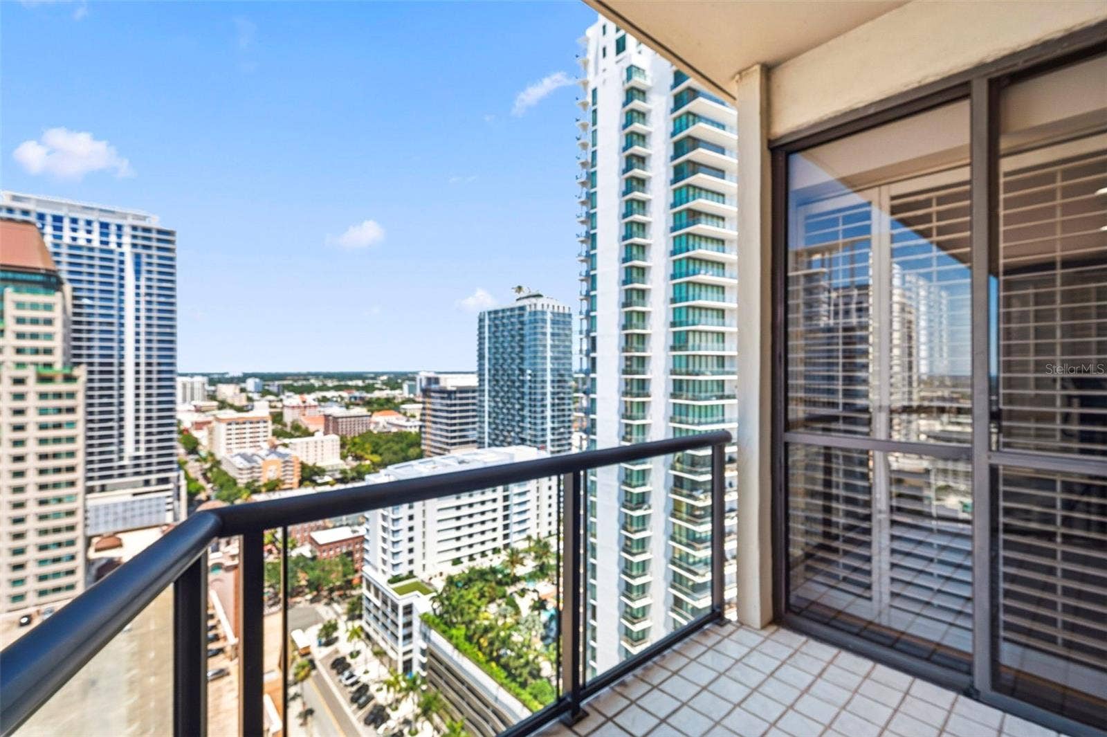 1 BEACH DRIVE SE, #2712, St Petersburg, FL 33701 1 BEACH DRIVE SE, #2712, St Petersburg, FL 33701