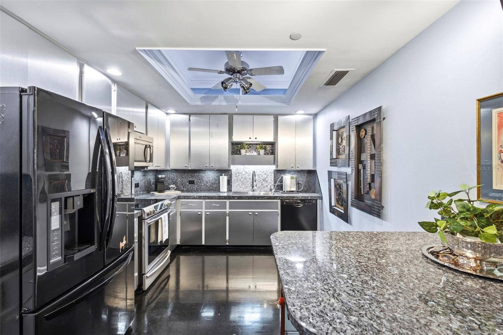 1 BEACH DRIVE SE, #2712, St Petersburg, FL 33701 1 BEACH DRIVE SE, #2712, St Petersburg, FL 33701