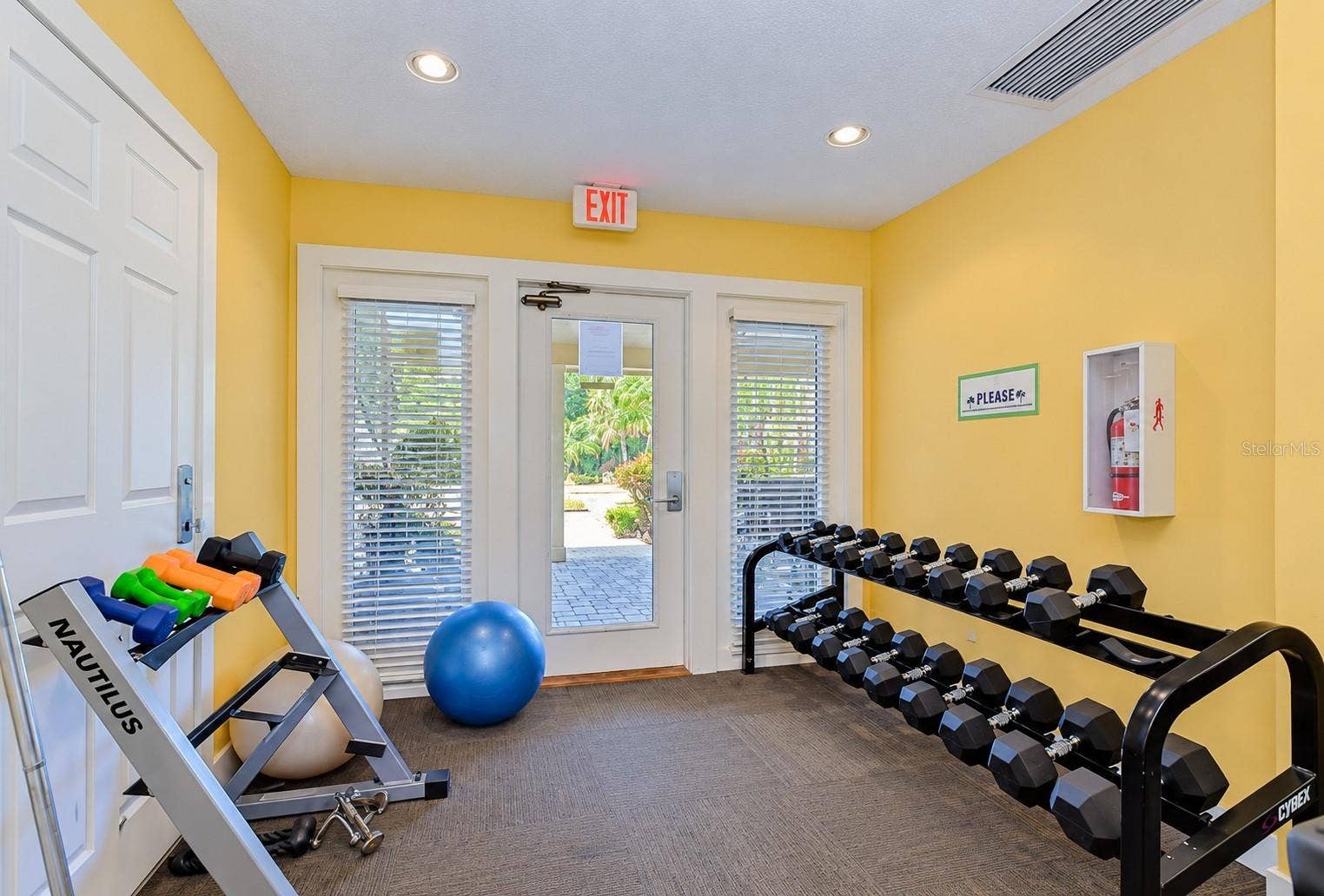 11901 4TH STREET N, #2208, St Petersburg, FL 33716 11901 4TH STREET N, #2208, St Petersburg, FL 33716