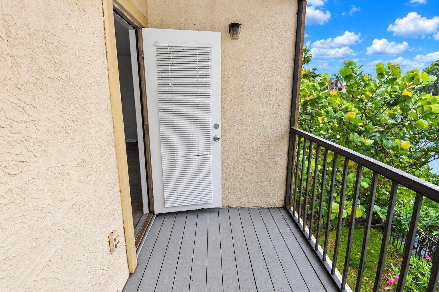 11901 4TH STREET N, #2208, St Petersburg, FL 33716 11901 4TH STREET N, #2208, St Petersburg, FL 33716