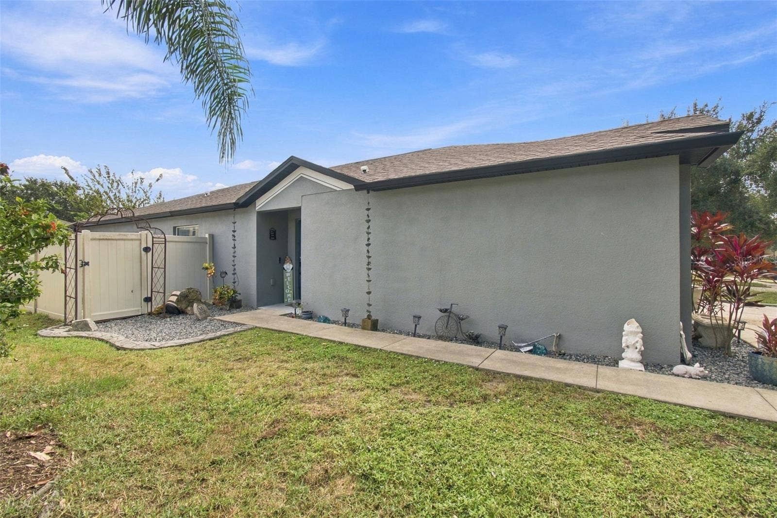15412 QUAIL WOODS PLACE, Ruskin, FL 33573 15412 QUAIL WOODS PLACE, Ruskin, FL 33573