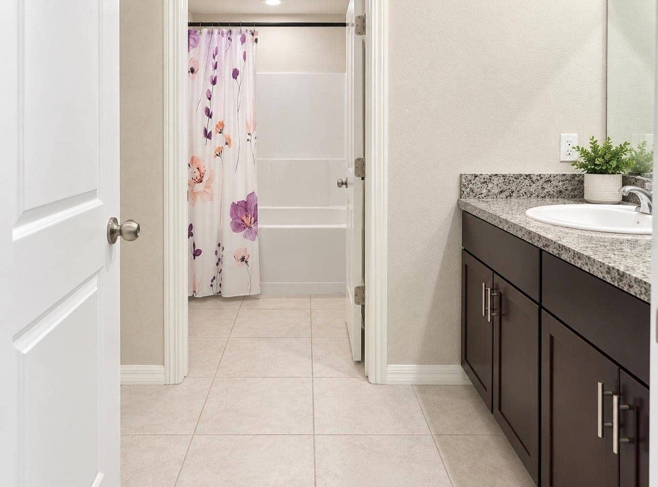 15705 FORT ISLAND PLACE, Sun City Center, FL 33573 15705 FORT ISLAND PLACE, Sun City Center, FL 33573