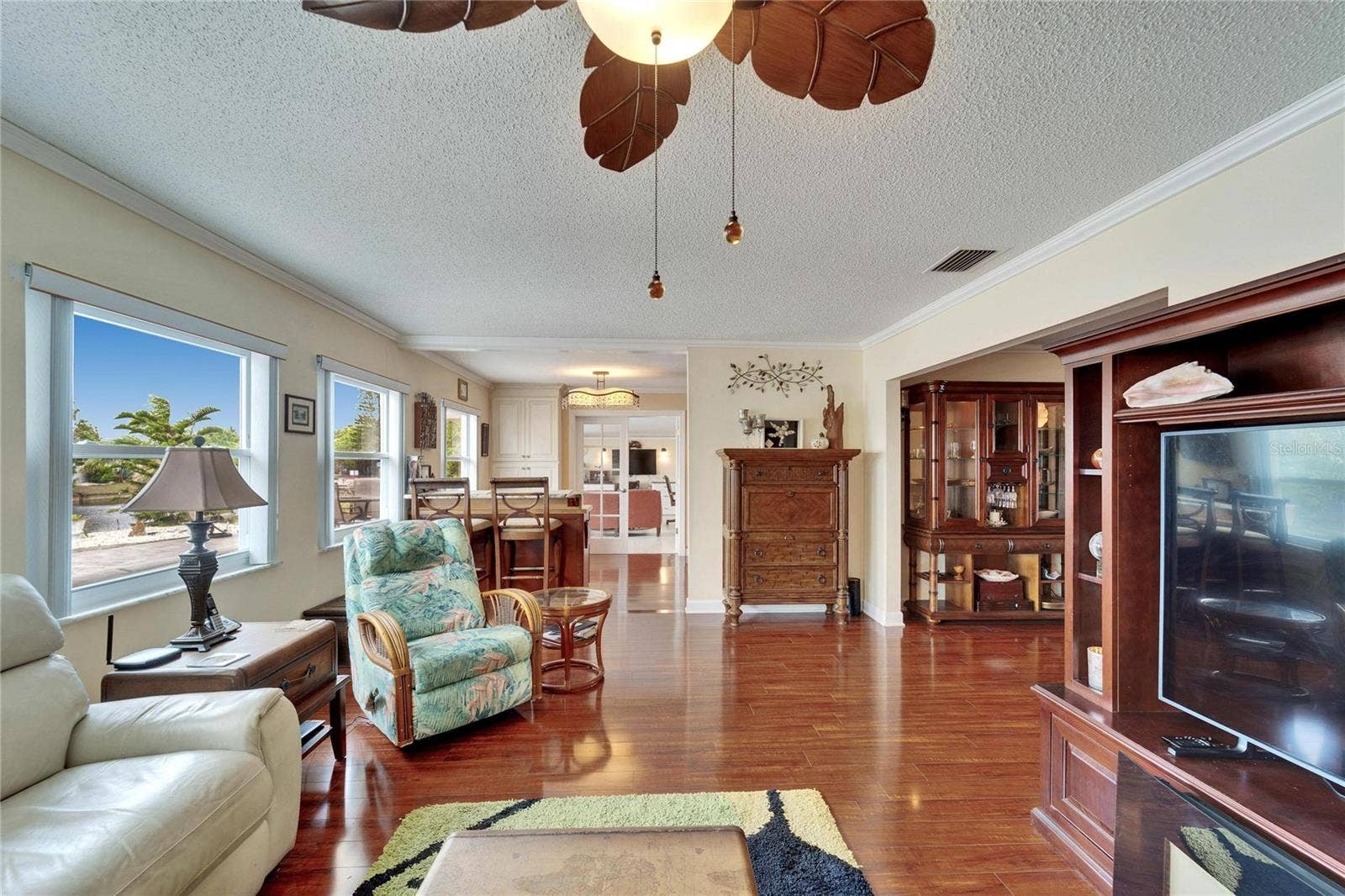 1710 NEW BEDFORD DRIVE, Sun City Center, FL 33573 1710 NEW BEDFORD DRIVE, Sun City Center, FL 33573
