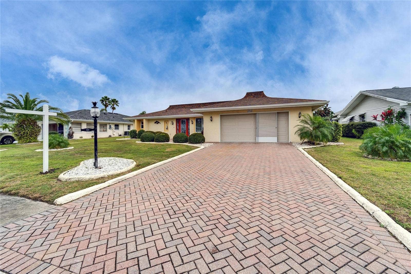 1710 NEW BEDFORD DRIVE, Sun City Center, FL 33573 1710 NEW BEDFORD DRIVE, Sun City Center, FL 33573
