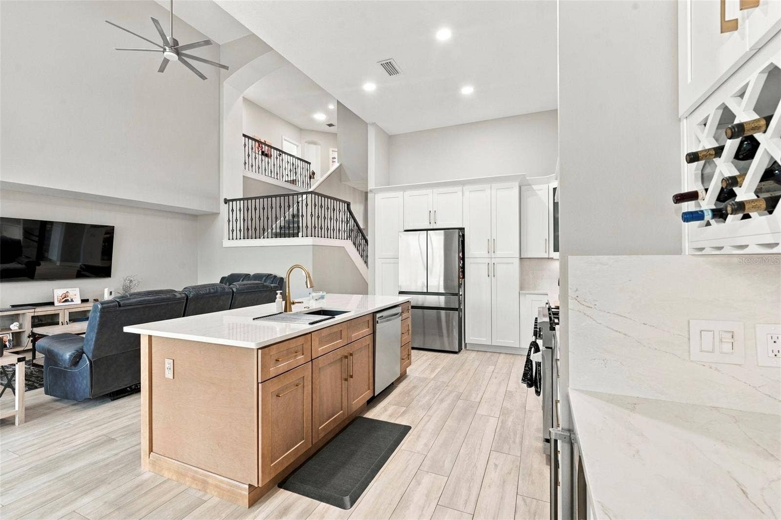 9925 SAGO POINT DRIVE, Seminole, FL 33777 9925 SAGO POINT DRIVE, Seminole, FL 33777