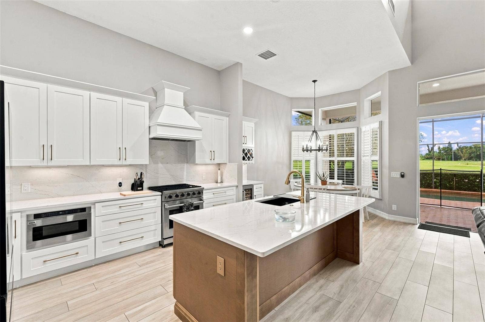 9925 SAGO POINT DRIVE, Seminole, FL 33777 9925 SAGO POINT DRIVE, Seminole, FL 33777