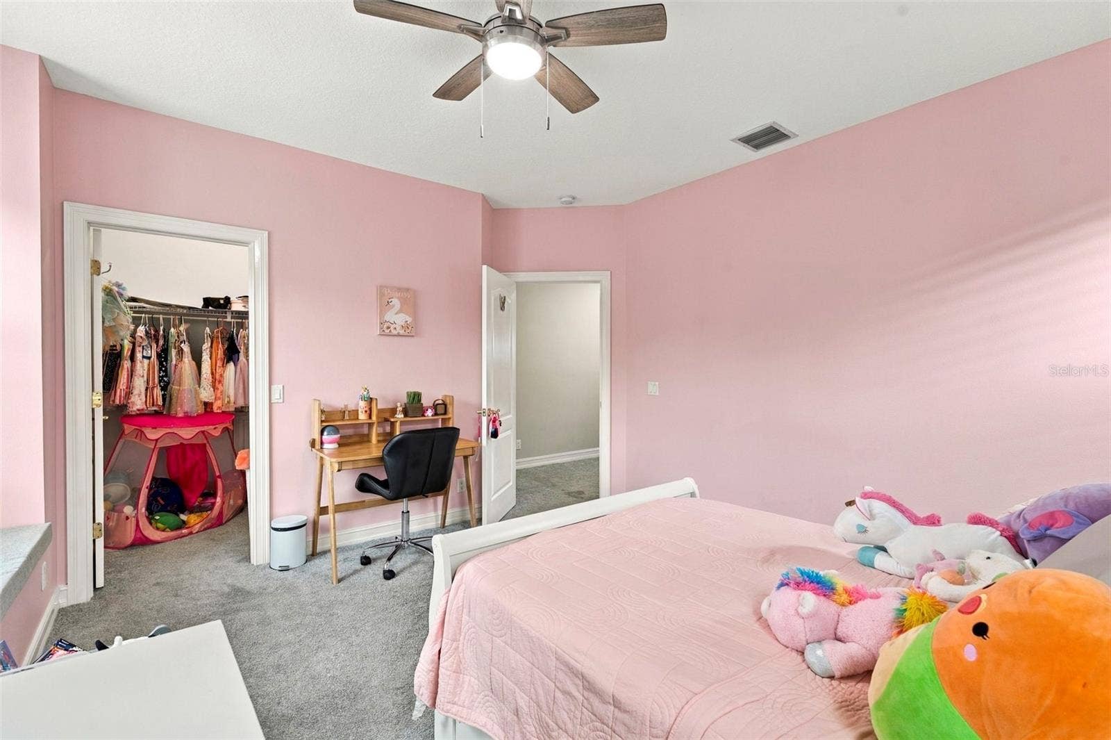 9925 SAGO POINT DRIVE, Seminole, FL 33777 9925 SAGO POINT DRIVE, Seminole, FL 33777