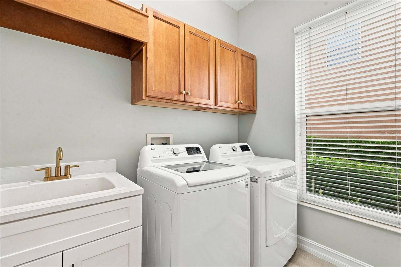 9925 SAGO POINT DRIVE, Seminole, FL 33777 9925 SAGO POINT DRIVE, Seminole, FL 33777