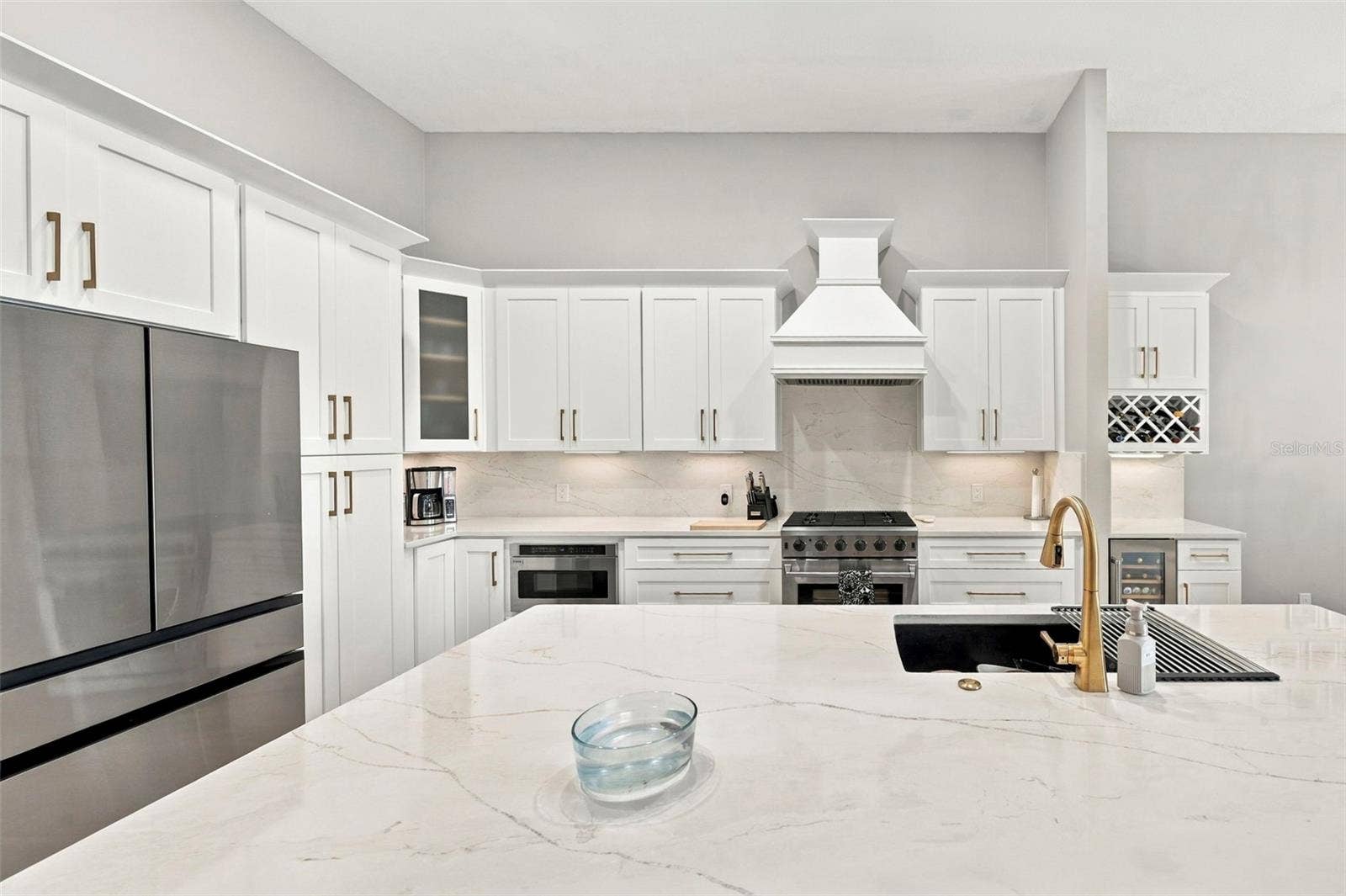 9925 SAGO POINT DRIVE, Seminole, FL 33777 9925 SAGO POINT DRIVE, Seminole, FL 33777