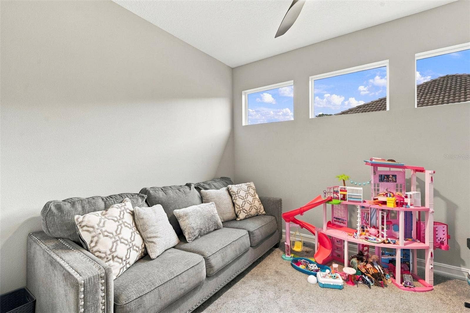 9925 SAGO POINT DRIVE, Seminole, FL 33777 9925 SAGO POINT DRIVE, Seminole, FL 33777