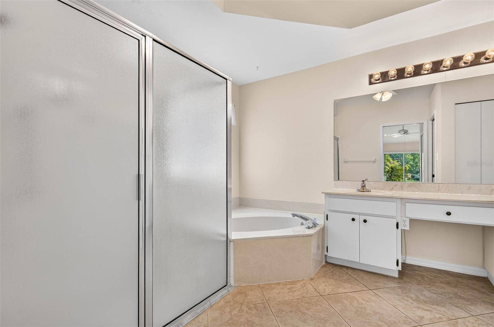 1704 TREMONT COURT, Sun City Center, FL 33573
