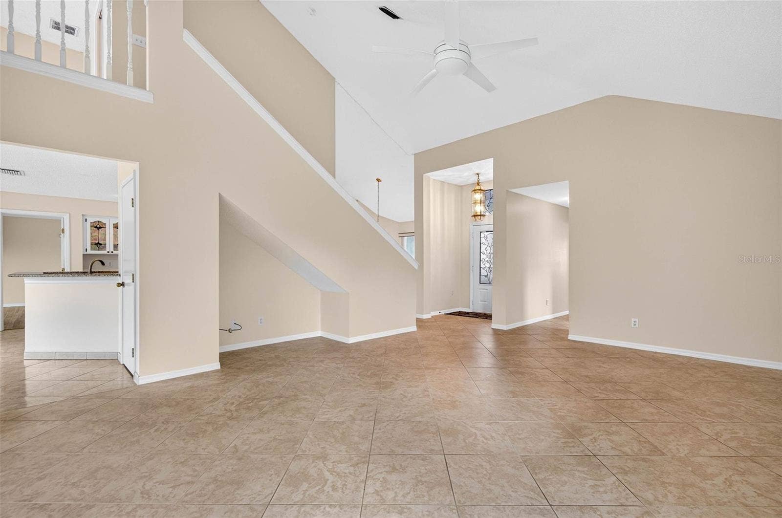 1704 TREMONT COURT, Sun City Center, FL 33573