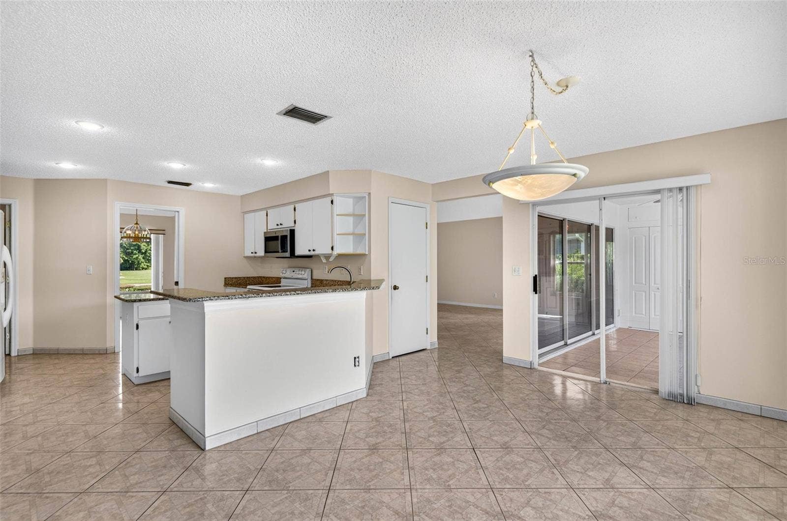 1704 TREMONT COURT, Sun City Center, FL 33573