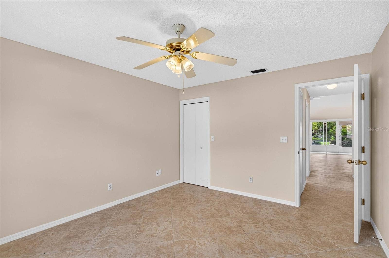 1704 TREMONT COURT, Sun City Center, FL 33573