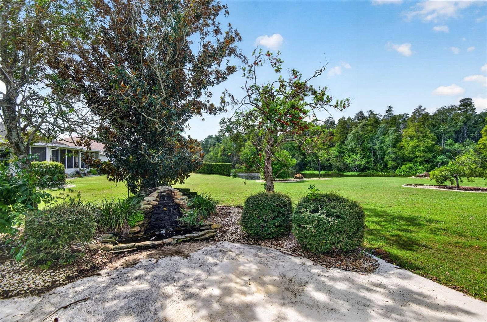 1704 TREMONT COURT, Sun City Center, FL 33573
