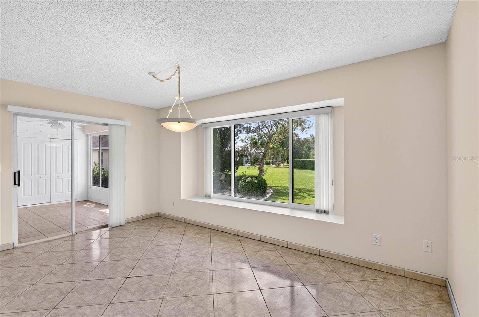 1704 TREMONT COURT, Sun City Center, FL 33573