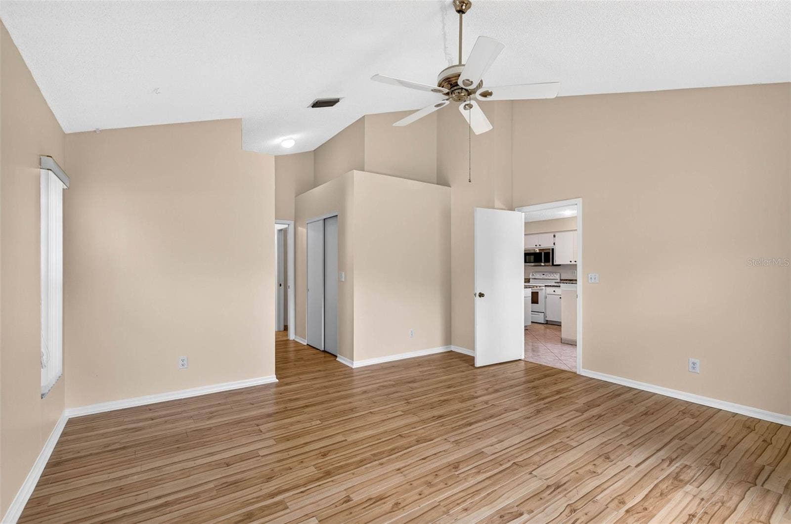 1704 TREMONT COURT, Sun City Center, FL 33573