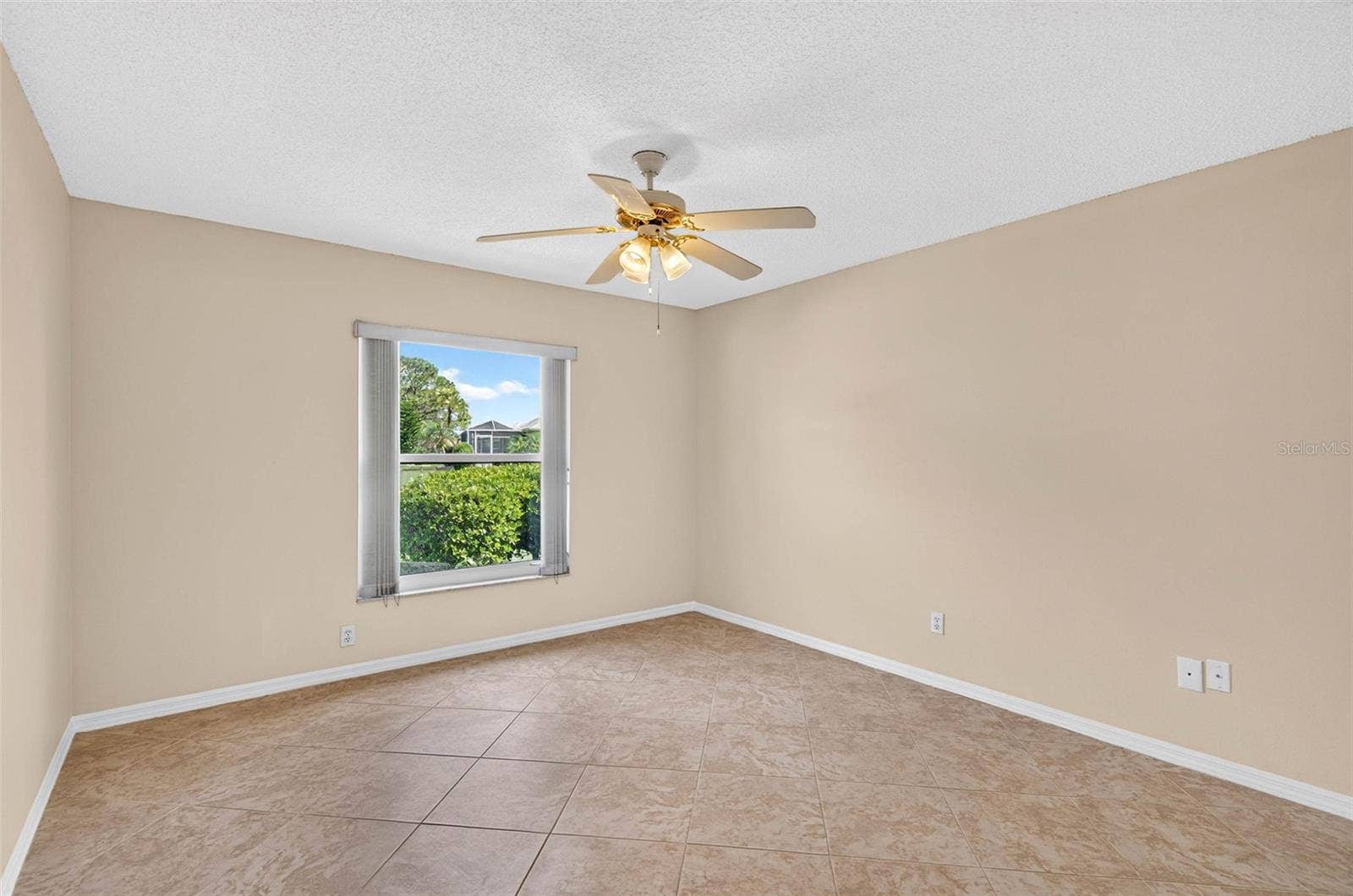 1704 TREMONT COURT, Sun City Center, FL 33573