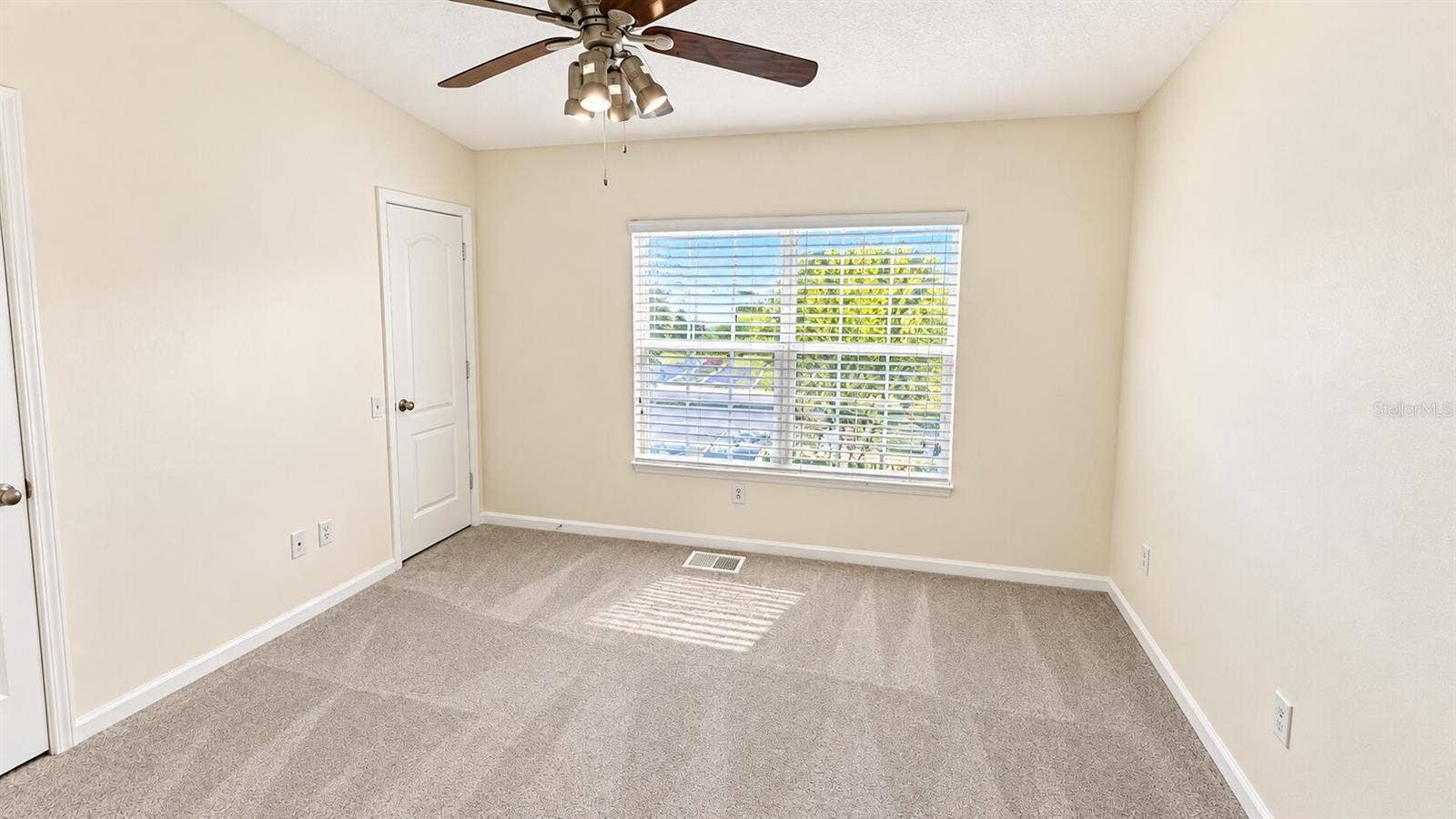 4528 KENNEWICK PLACE, Riverview, FL 33578 4528 KENNEWICK PLACE, Riverview, FL 33578