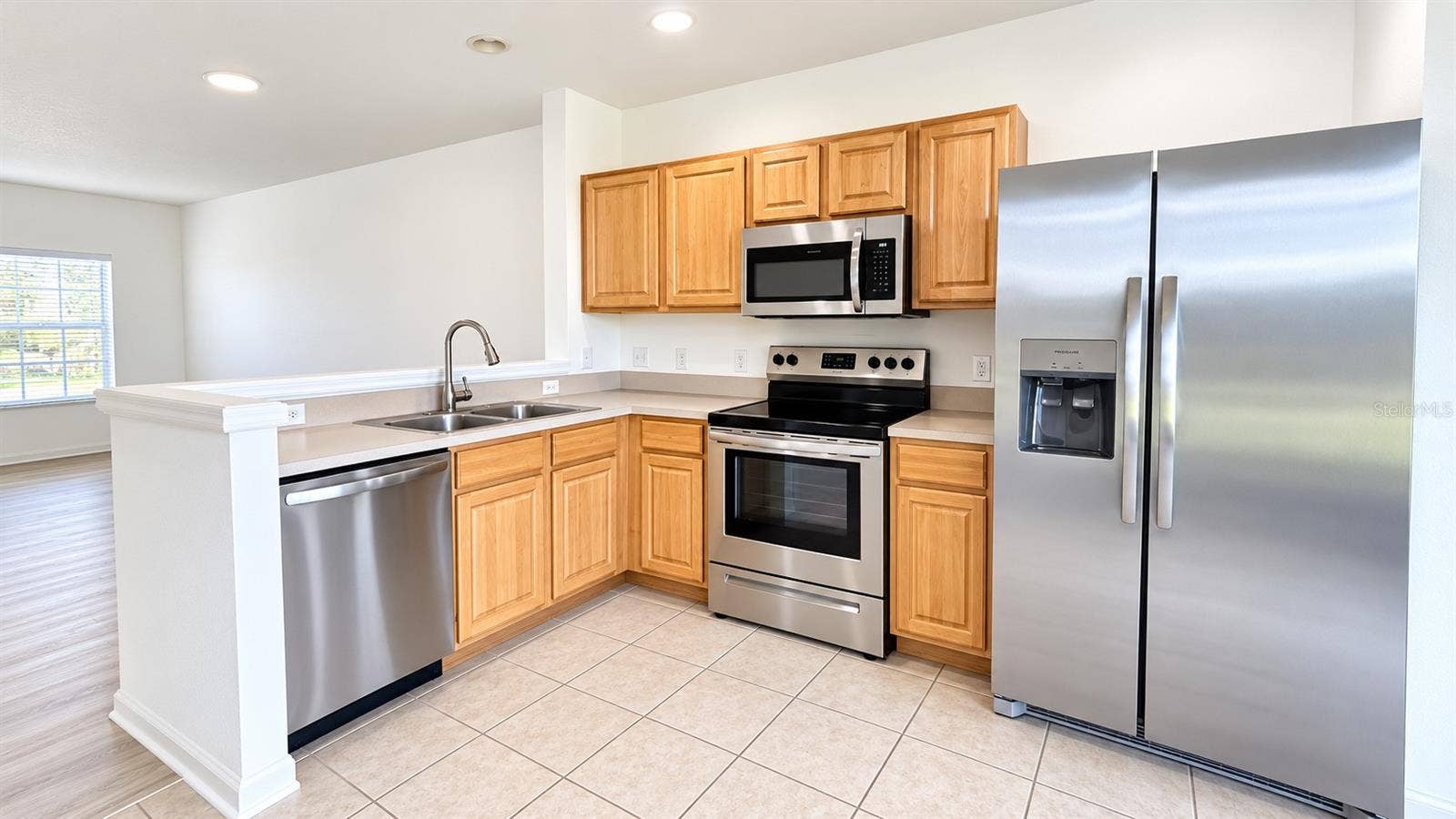 4528 KENNEWICK PLACE, Riverview, FL 33578 4528 KENNEWICK PLACE, Riverview, FL 33578
