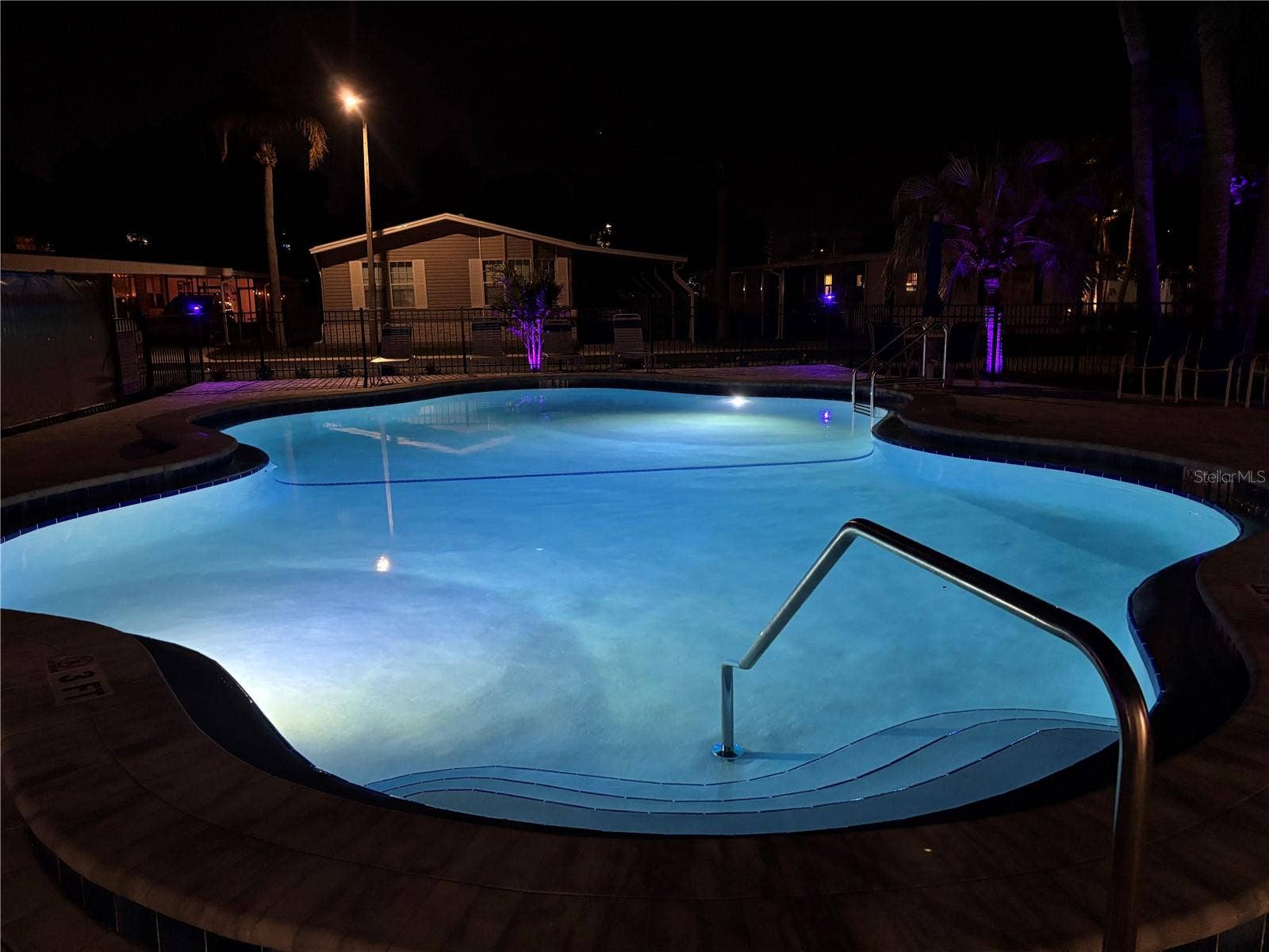 2000 E BAY DRIVE, #87, Largo, FL 33771 2000 E BAY DRIVE, #87, Largo, FL 33771