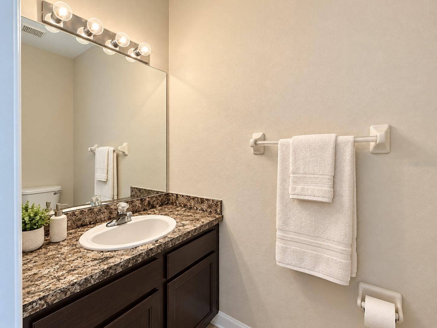 8783 CHRISTIE DRIVE, Largo, FL 33777 8783 CHRISTIE DRIVE, Largo, FL 33777
