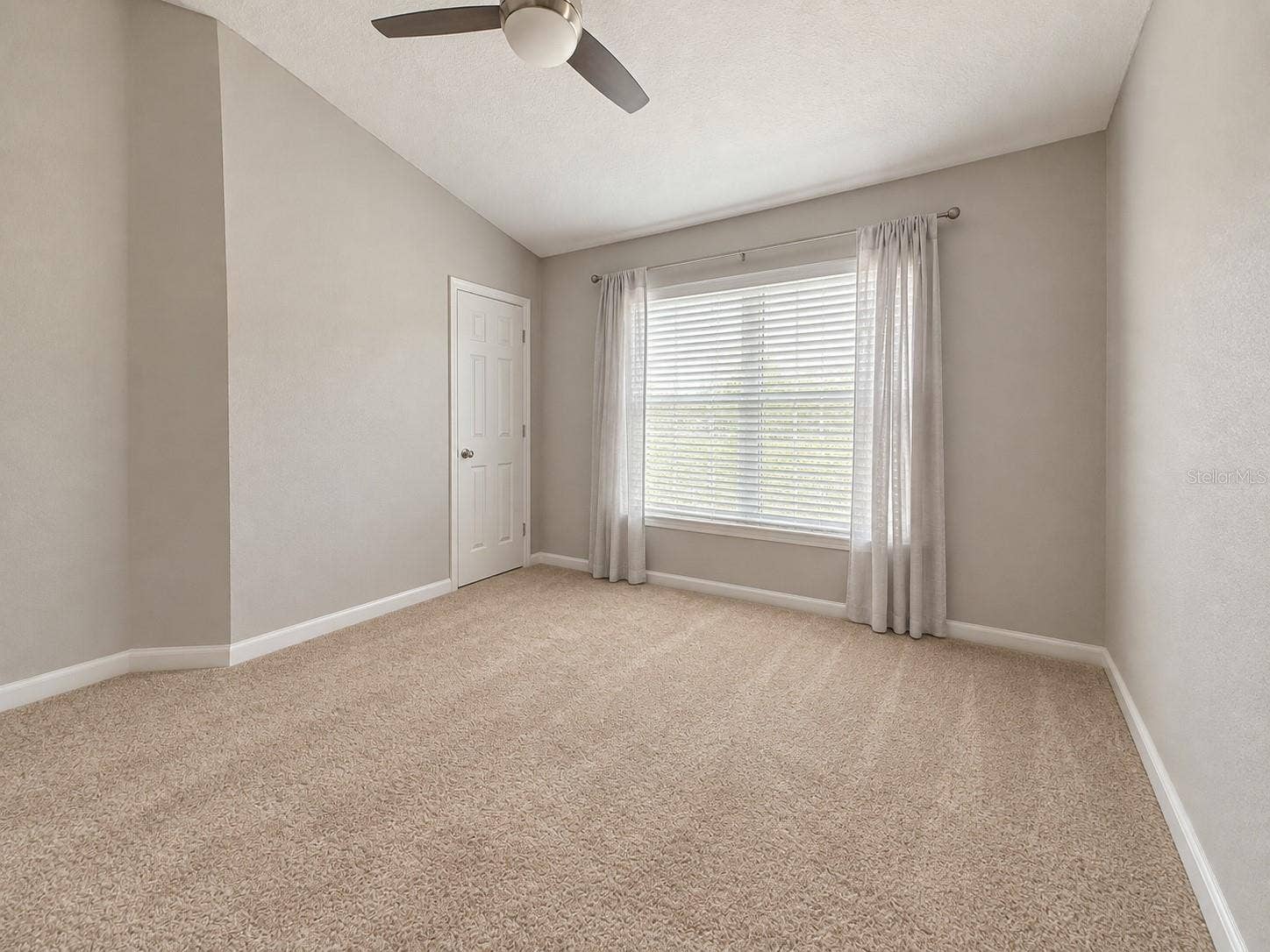 8783 CHRISTIE DRIVE, Largo, FL 33777 8783 CHRISTIE DRIVE, Largo, FL 33777