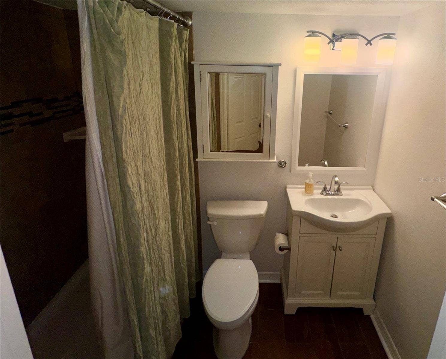 3325 BAYSHORE BOULEVARD, #F31, Tampa, FL 33629 3325 BAYSHORE BOULEVARD, #F31, Tampa, FL 33629