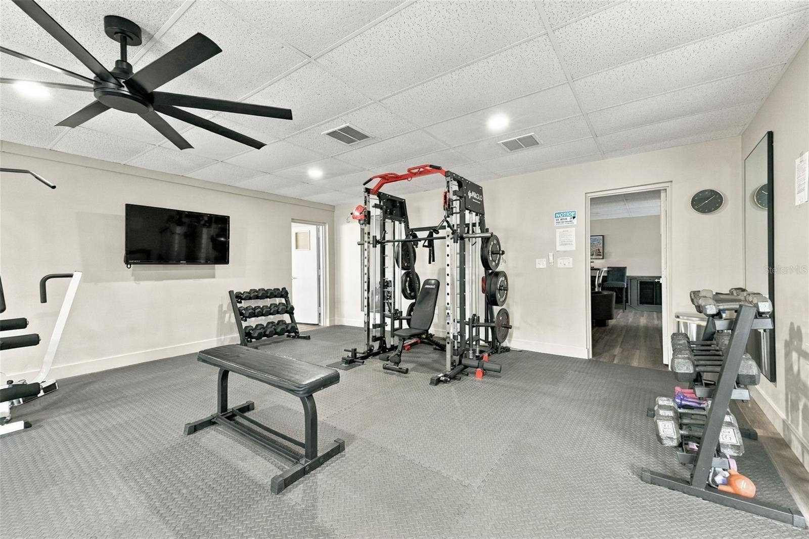 98 S HIGHLAND AVENUE, #1302, Tarpon Springs, FL 34689 98 S HIGHLAND AVENUE, #1302, Tarpon Springs, FL 34689