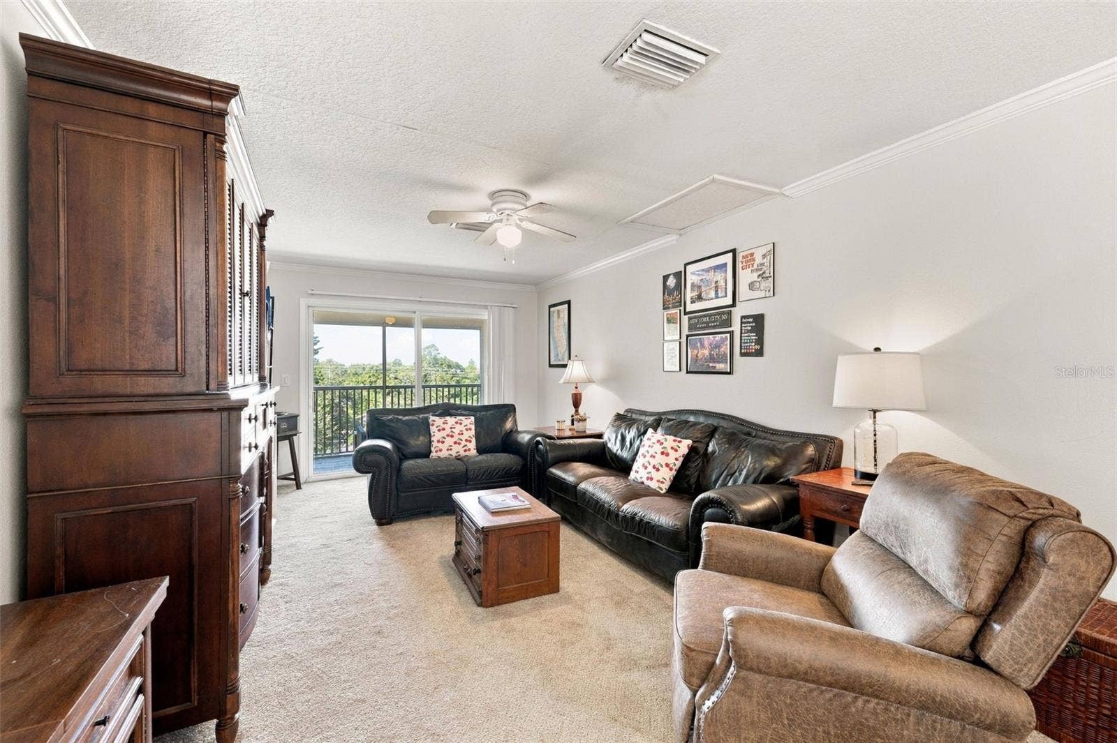 98 S HIGHLAND AVENUE, #1302, Tarpon Springs, FL 34689 98 S HIGHLAND AVENUE, #1302, Tarpon Springs, FL 34689