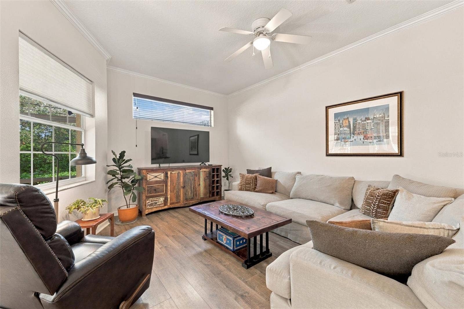 98 S HIGHLAND AVENUE, #1302, Tarpon Springs, FL 34689 98 S HIGHLAND AVENUE, #1302, Tarpon Springs, FL 34689