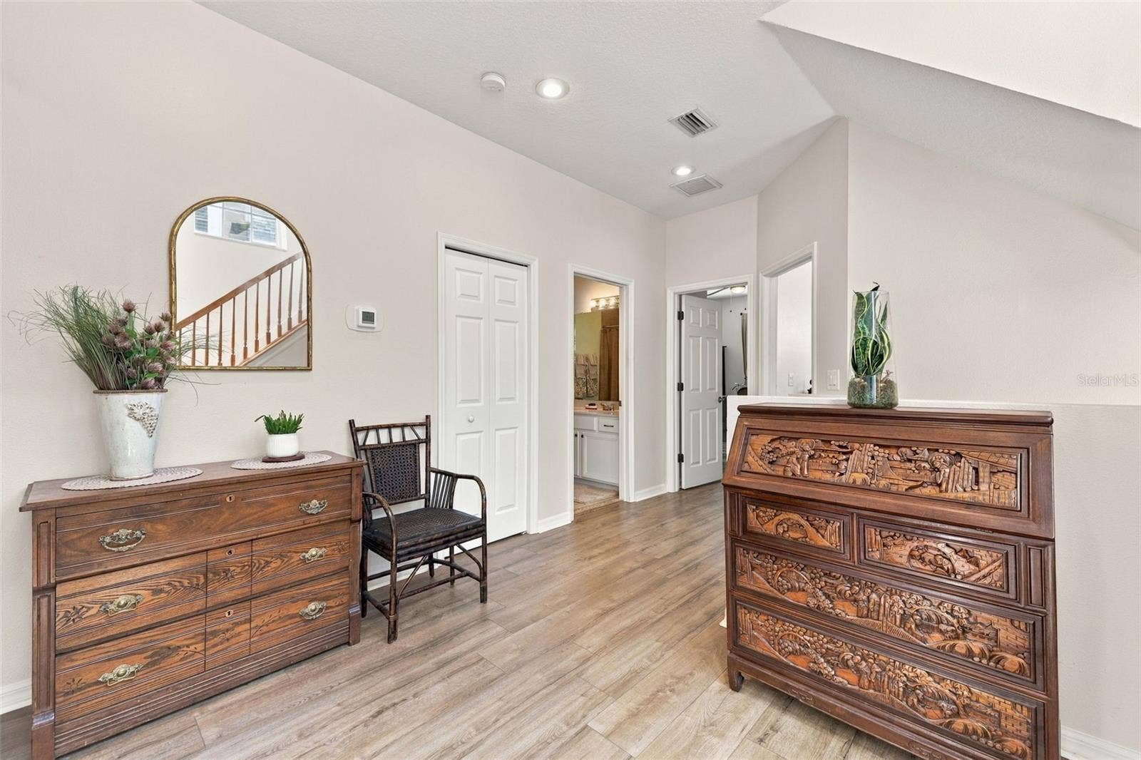 98 S HIGHLAND AVENUE, #1302, Tarpon Springs, FL 34689 98 S HIGHLAND AVENUE, #1302, Tarpon Springs, FL 34689