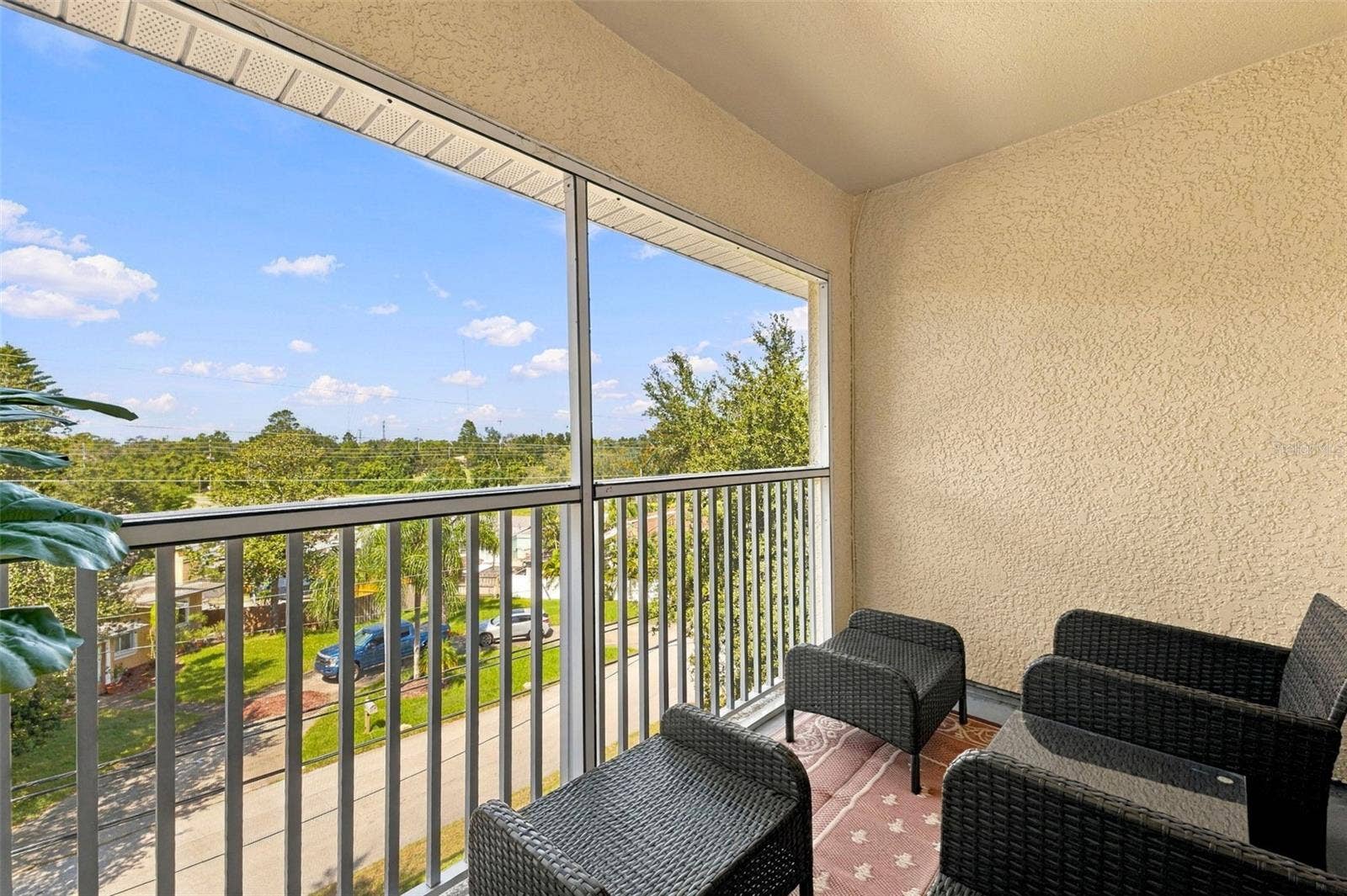 98 S HIGHLAND AVENUE, #1302, Tarpon Springs, FL 34689 98 S HIGHLAND AVENUE, #1302, Tarpon Springs, FL 34689